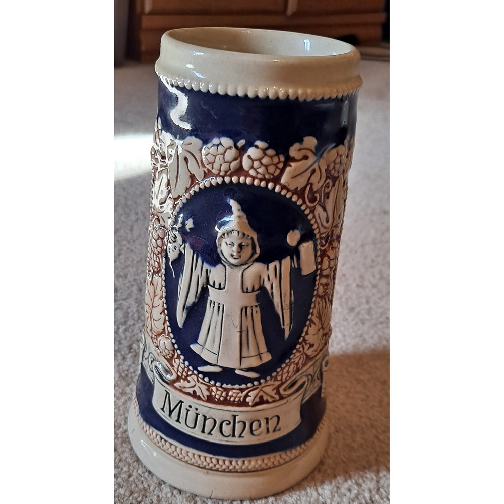 Vintage German Beer Stein Frankfurt Munchen DBGM , Made In Germany
